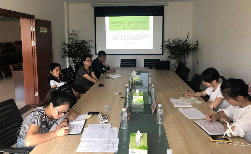 屯溪區稽靈山兒童樂園雙邊絲護欄網工程完成招標