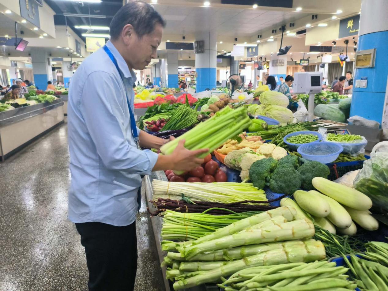 打好防汛“保供”仗  托穩群眾“菜籃子”