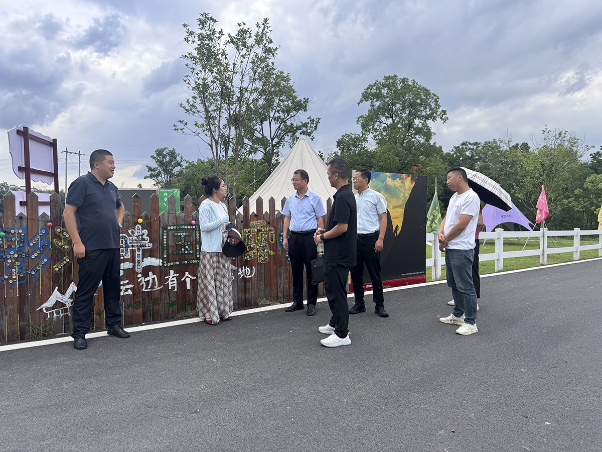 文化為魂，生態為基——傍霞村鄉村振興特色模式探討