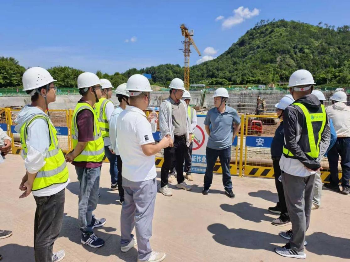 筑安全防線 迎平安雙節丨城建投公司開展節前安全生產檢查